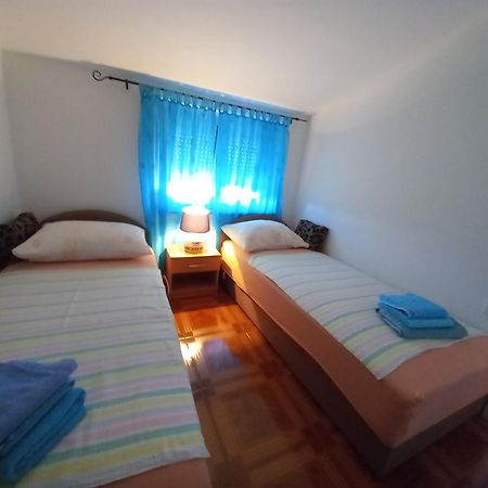 Apartmani Ivana Senj Сень Номер фото